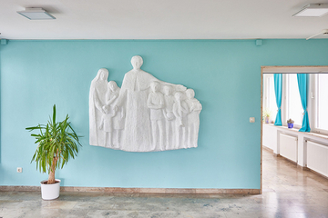 Wandbild Don Bosco mit Kindern im Jugendhaus Don Bosco Penzberg